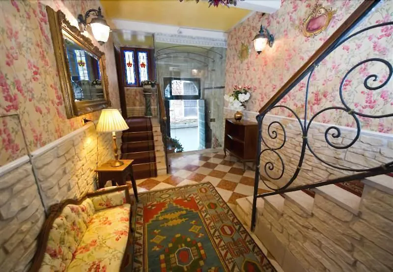 ונציה Locanda Antico Fiore 3*,  איטליה
